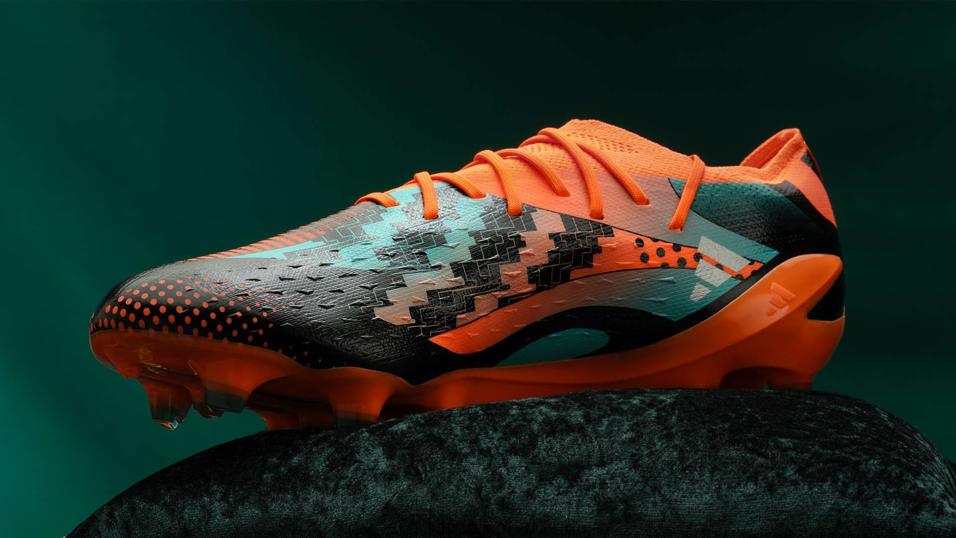 特别是在对 特别是在对